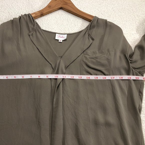 PARKER Women’s V Neck High Low Long Sleeve 100% Silk Blouse Green - Picture 7 of 9